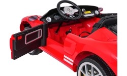 Pojazd elektryczny Ford GT, czerwony