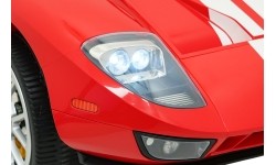 Pojazd elektryczny Ford GT, czerwony