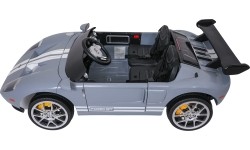 Pojazd elektryczny Ford GT, szary