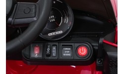 Pojazd elektryczny Mini Cooper, czerwony