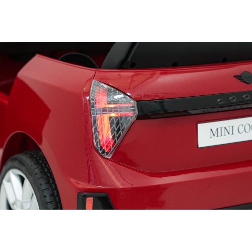 Pojazd elektryczny Mini Cooper, czerwony