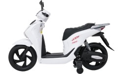 Motorower elektryczny dla dzieci Honda SH125I, biały