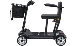 EasyGo czarny czterokołowy skuter elektryczny dla seniorów