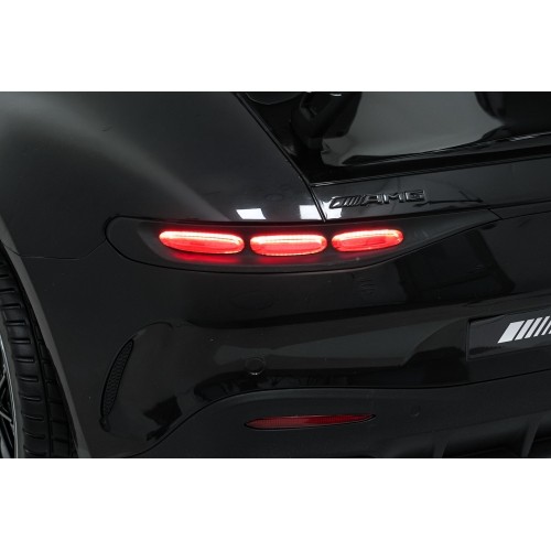 Pojazd elektryczny Mercedes Benz GT63 AMG, czarny