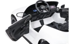 Pojazd elektryczny Mercedes Benz GT63 AMG biały