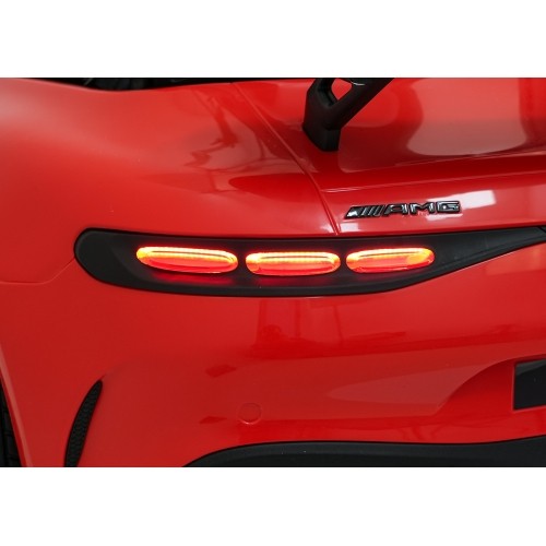 Pojazd elektryczny Mercedes Benz GT63 AMG, czerwony