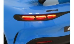 Pojazd elektryczny Mercedes Benz GT63 AMG, niebieski