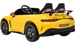 Pojazd elektryczny Mercedes Benz GT63 AMG, żółty