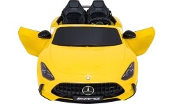 Pojazd elektryczny Mercedes Benz GT63 AMG, żółty