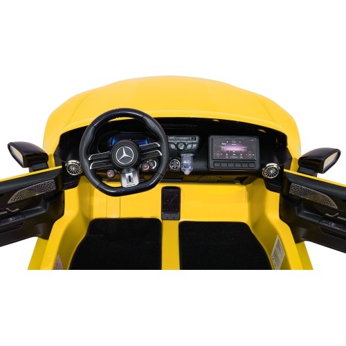 Pojazd elektryczny Mercedes Benz GT63 AMG, żółty
