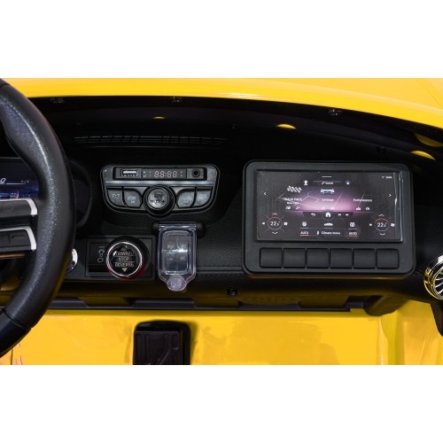 Pojazd elektryczny Mercedes Benz GT63 AMG, żółty