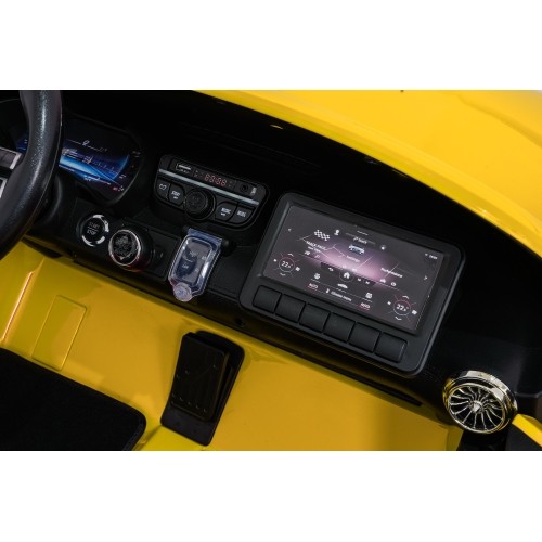 Pojazd elektryczny Mercedes Benz GT63 AMG, żółty