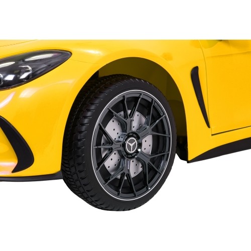 Pojazd elektryczny Mercedes Benz GT63 AMG, żółty