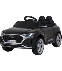 Pojazd elektryczny Audi SQ8, czarny