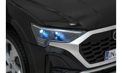 Pojazd elektryczny Audi SQ8, czarny