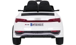 Pojazd elektryczny dla dzieci Audi SQ8, biały
