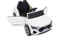 Pojazd elektryczny dla dzieci Audi SQ8, biały