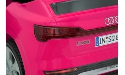 Pojazd elektryczny dla dzieci Audi SQ8, różowy