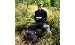 Plecak turystyczny Nils Camp Wayfarer NC1925, czerwony, 35 l