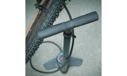 Pompka podłogowa SKS Airlite 10.0, czarna