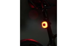 Tylna lampka Magicshine SeeMee 50 // magnetyczna, USB-C, uniwersalna
