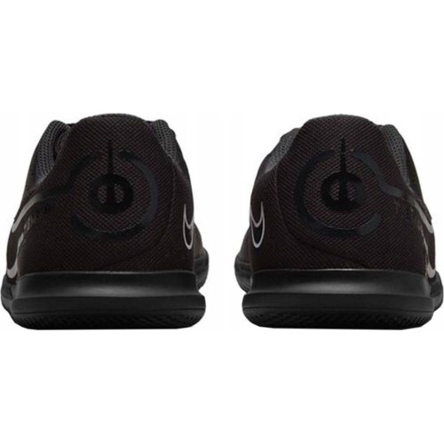 Buty piłkarskie młodzieżowe Nike Jr Legend 9 Club IC, czarne, DA1332 001