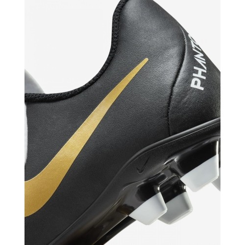 Buty piłkarskie Nike Jr Phantom GX Club FG/MG dla młodzieży White Black FJ2600 100