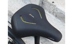 Siodełko Selle Royal Lookin Evo Relaxed RoyalGel // 248 x 223 mm (czarne)