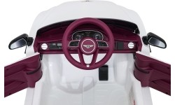 Pojazd elektryczny Bentley Bentayga S, biały