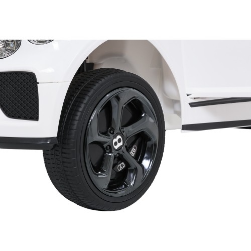 Pojazd elektryczny Bentley Bentayga S, biały