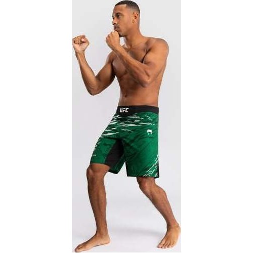 Męskie spodenki do walki UFC Fusion by Venum Authentic Fight Night - Long Fit - Zielone