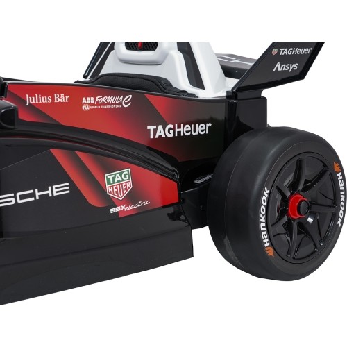 Pojazd elektryczny Porsche Formula E, czerwony