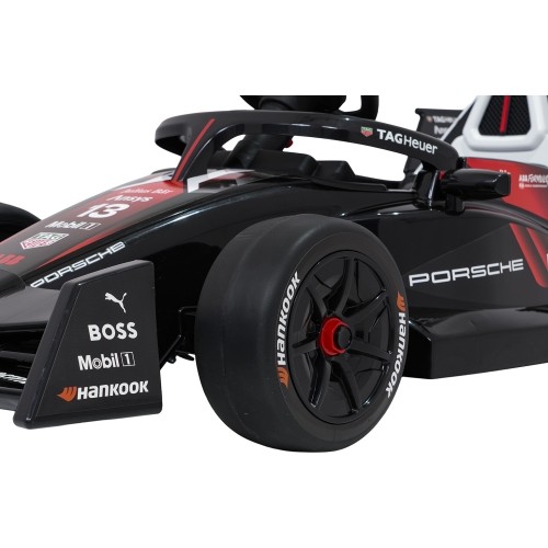 Pojazd elektryczny Porsche Formula E, czerwony
