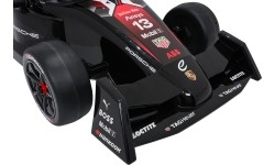 Pojazd elektryczny Porsche Formula E, czerwony