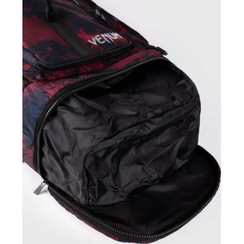 Torba sportowa UFC Zenith by Venum Fight Week, granatowo-bordowo-srebrna