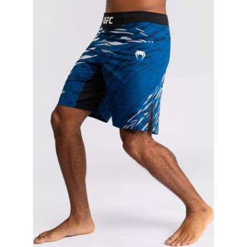Męskie spodenki do walki UFC Fusion by Venum Authentic Fight Night - Long Fit - Niebieskie