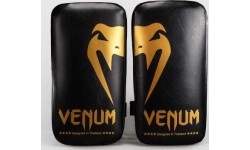 Venum Giant Kick Pads - Black/Gold (Pair)