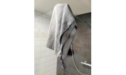 Ręcznik turystyczny sportowy typu frotte BasicNature Terry - 150x85 cm, szary