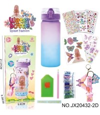 Drinking Bottle + Decorative Ornaments