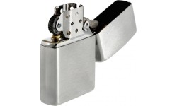 Zapalniczka Zippo 'Celtic Cross'