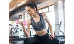 Hantle sześciokątne zestaw 2x4 kg ciężarki do ćwiczeń obciążniki fitness różowe ModernHome