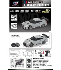 Samochód zdalnie sterowany driftujący 1:20 z funkcją świateł, zielony