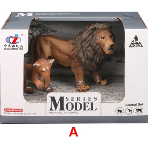 Lion Figurine Set