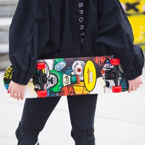 CR3108SA COLOR WORMS SKATEBOARD NILS EXTREME