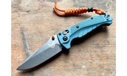 Nóż składany Benchmade 18065 Mini Adira, MagnaCut, Blue Grivory