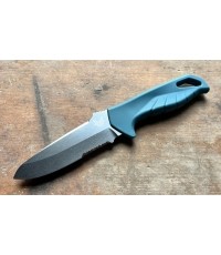 Benchmade 18040S Undercurrent SANTOPRENE, MagnaCut