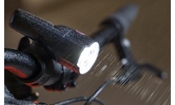 Zestaw oświetlenia Sigma AURA 30 + Curve K-Set battery (StVZO)