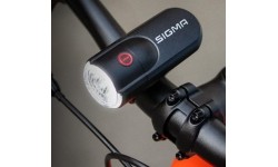 Zestaw oświetlenia Sigma AURA 30 + Curve K-Set battery (StVZO)
