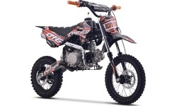 Kopia pojazdu PANTHER 110CC z zielonym silnikiem spalinowym