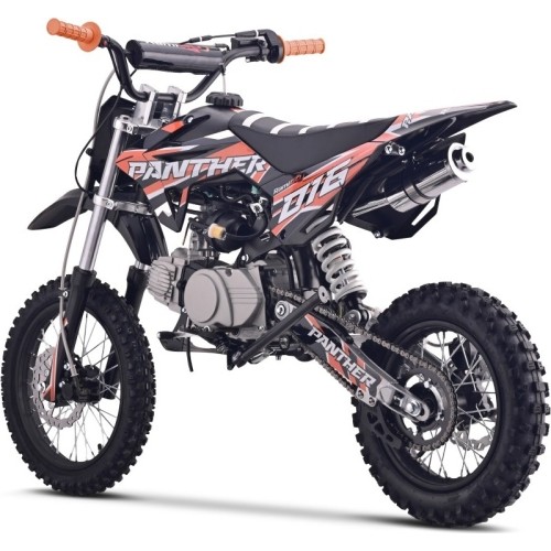 Kopia pojazdu PANTHER 110CC z zielonym silnikiem spalinowym
